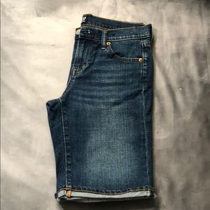 NWOT Ladies/Girls size 26 Gap Jean Knee high short